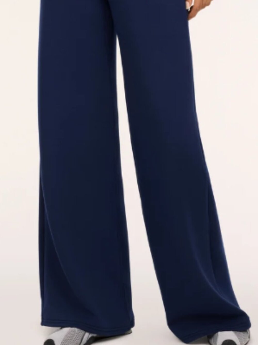 SPANX AirEssentials Wide Leg Pant - Size Medium, Regular Inseam, Timeless Navy - Picture 5 of 5